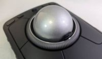 「エキスパートマウス TB800 EQ トラックボール」レビューリングやローラーなど楽しい仕掛けが満載！ただし「ボール上部」での操作が不安定