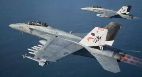 偽物のエースから本物のエースへ。「ACE COMBAT 8: WINGS OF THEVE」インプレッションドッグファイトの楽しさやハードボイルドなドラマはそのままに、新システムにより遊びの幅が広がる