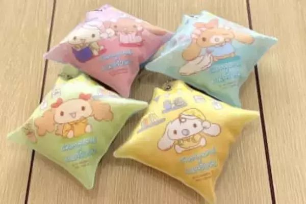 くら寿司×「シナモロール」コラボ第2弾グッズ「クッションチャーム」を撮り下ろしで紹介お得でアツい「大切り100円祭り」も開催