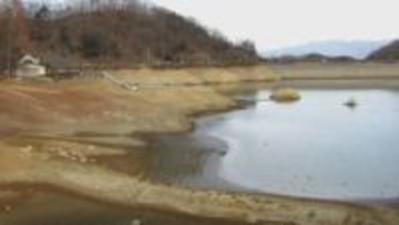 貯水池の水位低下　２５％取水制限へ　群馬・高崎市