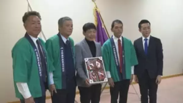 県産イチゴ出荷シーズン　群馬・藤岡市の「やよいひめ」PR