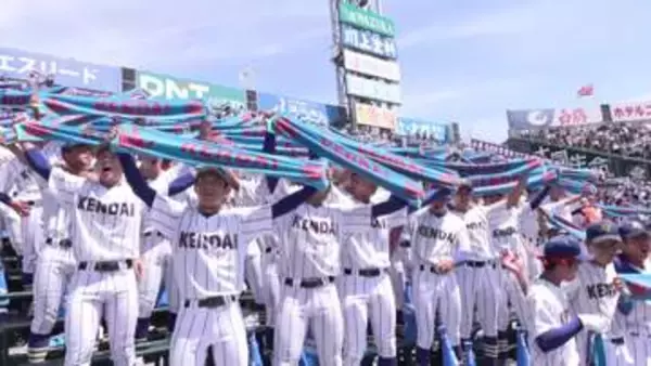 夏の甲子園大会　健大高崎が１－０で天理に勝利　初の決勝進出