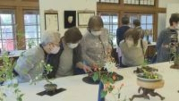 樹脂粘土で作る花の作品展　群馬・前橋市