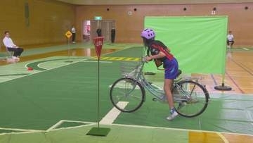 小学生が自転車の安全な乗り方競う　群馬・安中市