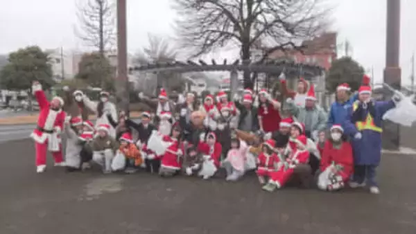 クリスマスにサンタ姿でごみ拾い　群馬・桐生市