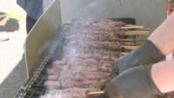 ステーキや唐揚げなど肉料理楽しむイベント　群馬・高崎市