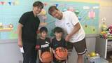 「群馬クレインサンダース辻選手・谷口選手　病院に寄付金」の画像1