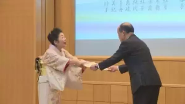 群馬書道大賞　書道の指導者をたたえ表彰　群馬・高崎市