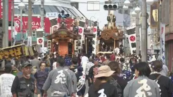 群馬・「沼田まつり」始まる　山車やみこしで熱気！