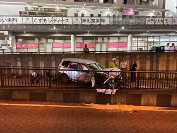 ＪＲ高崎駅近くで複数台が絡む事故　５人けが