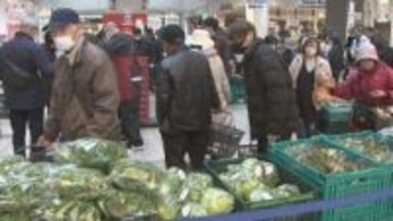 伊勢崎産の新鮮野菜　販売イベントにぎわう　群馬・伊勢崎市