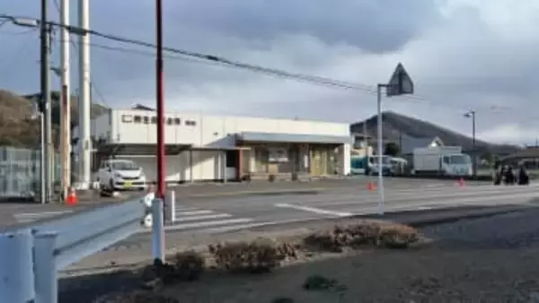 群馬・桐生市の信用金庫で強盗　男が現金奪い逃走