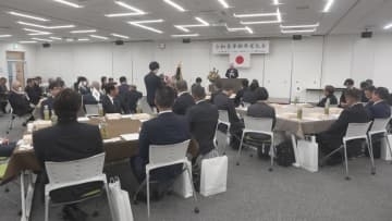 群馬県トラック協会　新年互礼会　安全運転と業界発展を誓う　群馬・前橋市