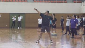 小学校教諭が野球の指導方法学ぶ　群馬・高崎市