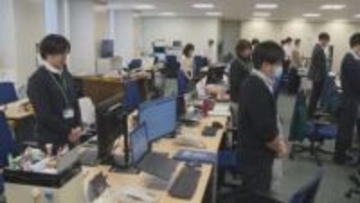 東日本大震災から１５年　犠牲者悼み　県職員ら黙とう