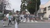 「高崎神社　春の例大祭で宮みこし巡行　群馬・高崎市」の画像1