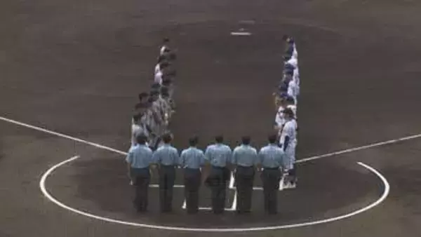 健大高崎　延長タイブレーク制し決勝進出　関東高校野球