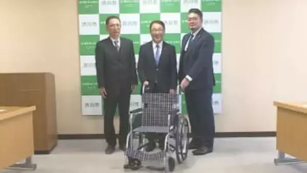 障害者支援の社団法人ら　群馬・渋川市に車いす寄贈
