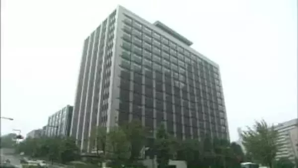 「物価」悪い方向　４年連続で首位