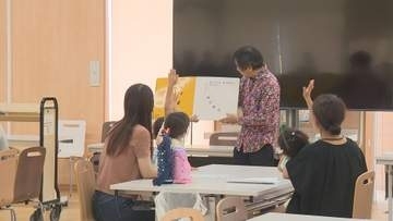 子どもたちが絵本の世界楽しむ　群馬・高崎市の短期大学　
