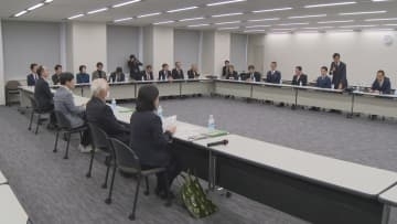 群馬県知事と自民党県議団　「湯けむりフォーラム」など意見交換