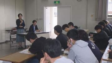 地域課題など県議と学生が意見交換　　群馬・太田市