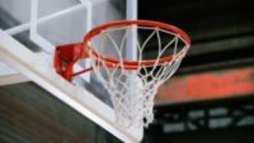 全国高校バスケ男子　ウィンターカップ　桐一初戦に臨む