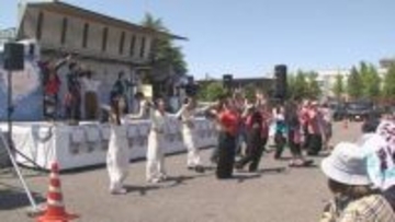 まちなかの２１か所でストリートライブ　群馬・高崎市