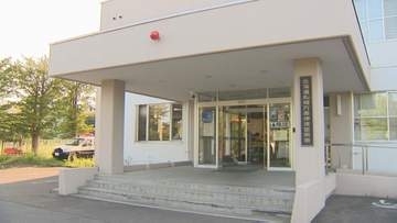 山菜を採りに行くと出かけたまま帰宅せず…翌日山林で倒れていた88歳男性、その場で死亡確認　周辺にギョウジャニンニク自生　北海道伊達市