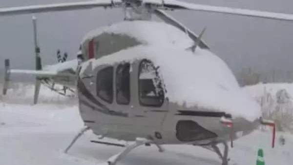 夜間飛行の訓練中にヘリコプターが漁港敷地に緊急着陸“燃料計器”に異常　操縦士など5人全員無事　運航会社「安全を最優先した予防的な着陸」北海道森町