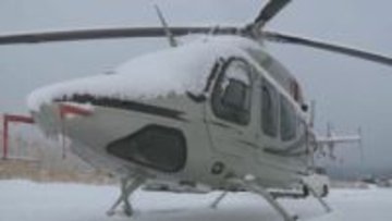 夜間飛行の訓練中“計器異常”でヘリコプターが漁港敷地に…「低空飛行し不時着したようだ」と目撃者　50代操縦士など5人全員無事　機体や施設の破損なし　北海道森町