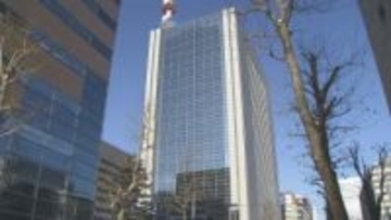 50歳代の男性に怒鳴りながら殴りかかって現金80万円を脅し取る　恐喝疑いで暴力団幹部の男（61）を逮捕　金銭トラブルきっかけで犯行か　「事実ではない」容疑否認　北海道警察