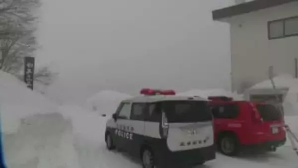 上富良野岳で雪崩発生　15人パーティーのうち男性1人が巻き込まれる　意識もうろう状態でヘリコプター搬送　北海道
