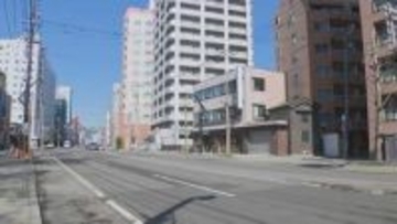 札幌の繁華街も近く…中島公園付近で道路横断中の男性がタクシーにはねられ重体