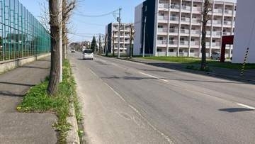顔面から流血の成人男性“倒れた時の記憶がない”周辺に車の部品散乱…ひき逃げ事件か　特徴が似た車の所有者から事情聴く　北海道滝川市