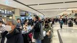 「JR減便で新千歳空港から臨時バス運行「大谷地行き」少なくとも10台確保　タクシーも要請　空港内に長蛇の列で北海道エアポートが異例の対応」の画像1