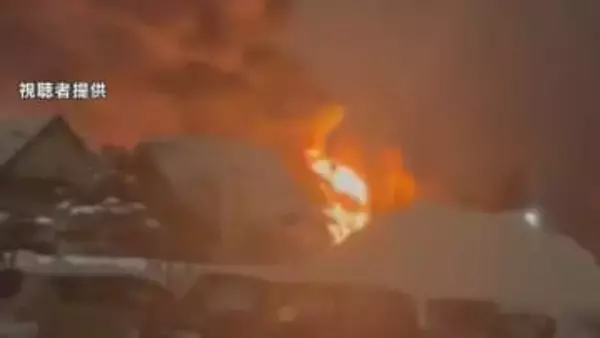 「建物から煙と炎が見える」旭川の自動車整備場で火事　一時、周辺住民が避難も…けが人なし　整備場内は無人だったか