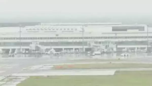 【速報】北海道・新千歳空港の国際線に駐機中の機内から出火　モバイルバッテリーから出火か　乗客乗員約120人にけがなし