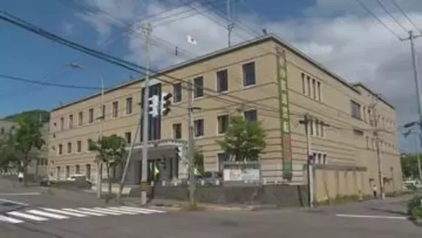 ミスに対する“ペナルティ”で部下の30代女性を恐喝 640万円と車を脅し取ったか…45歳会社役員の男は“昆虫入りの鍋”を無理やり食べさせた疑いでも逮捕