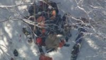 【速報】山林でスノーバイクどうしが衝突　2人負傷　北海道石狩市