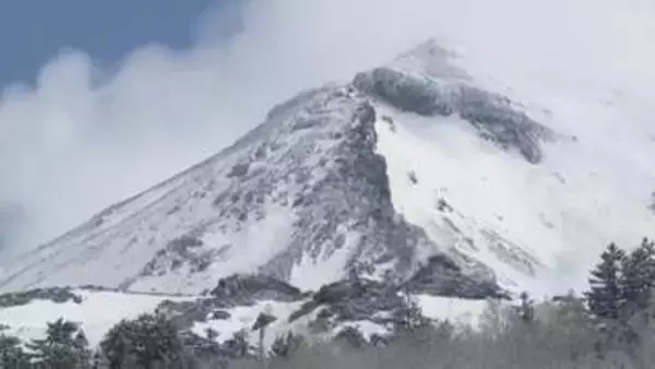 行方不明のイスラエル人女性か　北海道・旭岳で遺体見つかる《北海道警の山岳遭難救助隊が発見》身元特定へ