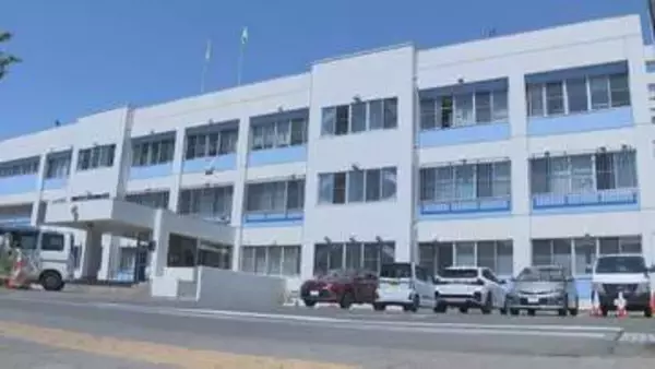 60歳の男が交際する44歳女性の顔面を殴打するなど暴行か「男に殴られた」と女性が110番、傷害容疑で男を逮捕「殴っていない」と否認