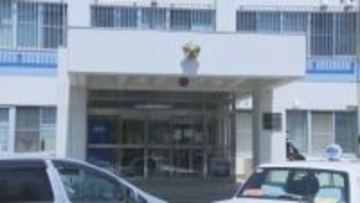 軽乗用車とオートバイが衝突　出会い頭の事故か　オートバイの50代男性が腰など骨折の疑いも　札幌市豊平区