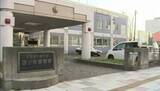 「自宅で妻を押し倒し暴行した疑い 54歳地方公務員を逮捕 妻にけがなし 北海道苫小牧市」の画像1
