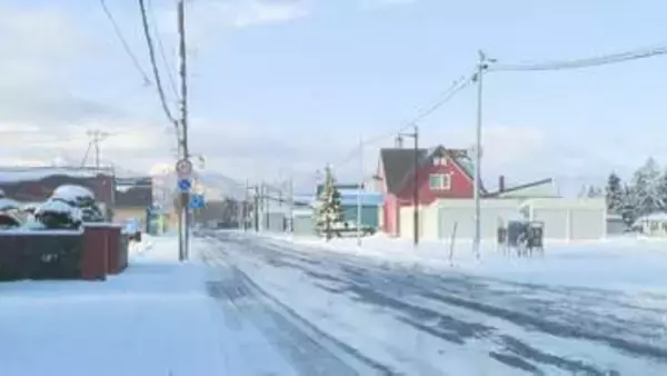 雪景色の『こどもの日』北海道枝幸町は凍える朝に…滝上町は記録的降雪、夏タイヤに交換した人は要注意　5日晴れるも日本海側は強風注意