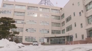 「俺にぶつかってきた生徒を出せ」函館市の中学校に“言いがかり”電話　威力業務妨害疑いで苫小牧市の35歳男を逮捕「スマホをいじりながら、女子生徒が…」