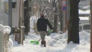 【記録的大雪】釧路市21㎝、標茶町29㎝　4月の6時間降雪で観測記録…季節外れの大雪に住民「こんなに降るとは思わなかった」3日は春らしい陽気に