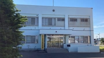 スピード上げる不審な車⇒運転手から酒の臭い、呼気検査で基準値超のアルコール　その場で逮捕の40歳男「普段どおり仕事ができた、体に酒が入っていないと…」