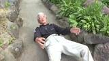 「【ヒグマ撃退】覆いかぶさるクマに"鼻パンチ"か 78歳男性が語る生還劇「口が開いて噛もうと…ヒグマに殺される」北海道士別市」の画像1