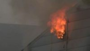 「タンスから火が出ました」千歳市の2階建て住宅で火事　タンスの裏にコンセント　住人とみられる高齢夫婦は避難して無事